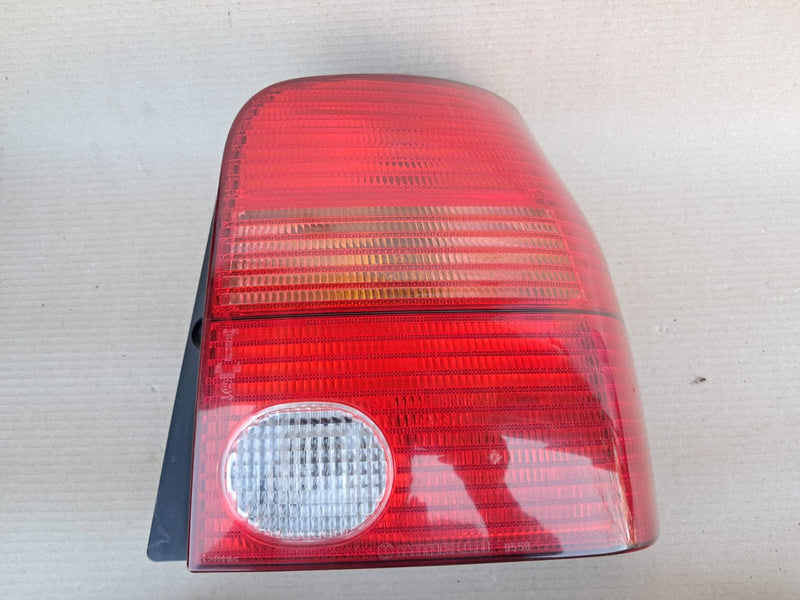 Volkswagen Lupo, lampa stop completa partea dreapta, stopuri originale.