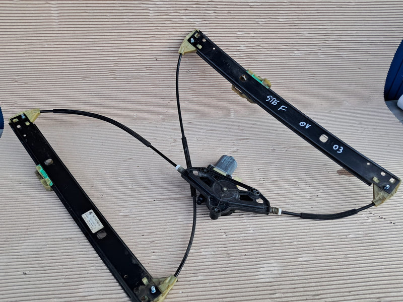 Skoda Octavia 3, macara cu motoras geam portiera, partea stanga sofer