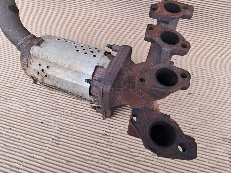 Peugeot 206, catalizator original cu galerie evacuare, motorizare 1.1 benzina