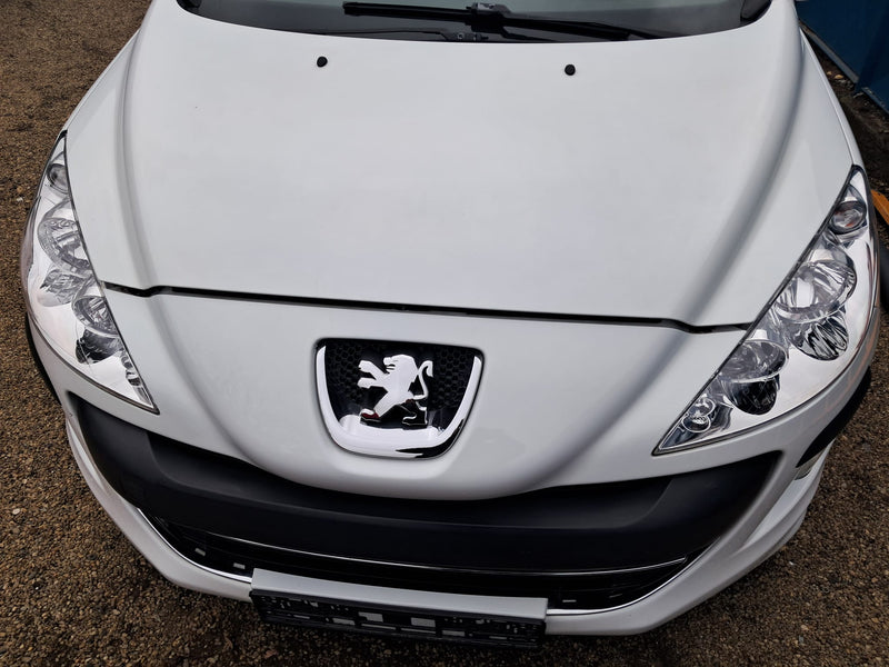 Peugeot 308, capota motor originala, impecabila