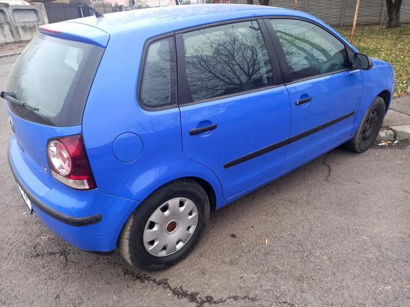 Volkswagen Polo 9N, usa usi portiere dezechipate, din dezmembrari